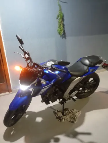 Moto em perfeito estado