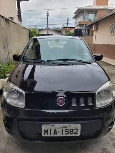 Fiat Uno Vivace/rua 1.0 EVO Fire Flex 8V 5P 2012