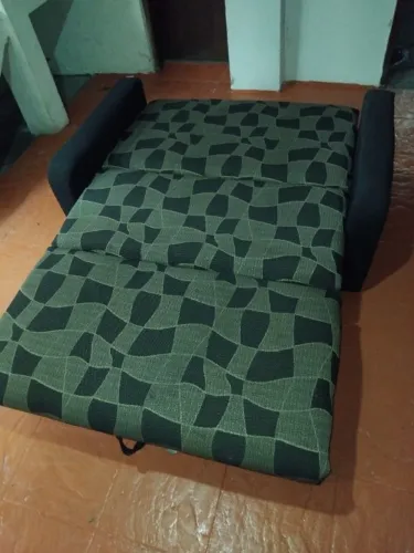 Sofá cama dois lugares excelente