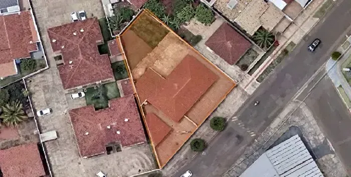 Imóvel para venda tem 748 metros quadrados com 3 quartos em Coronel Antonino - Campo Grand