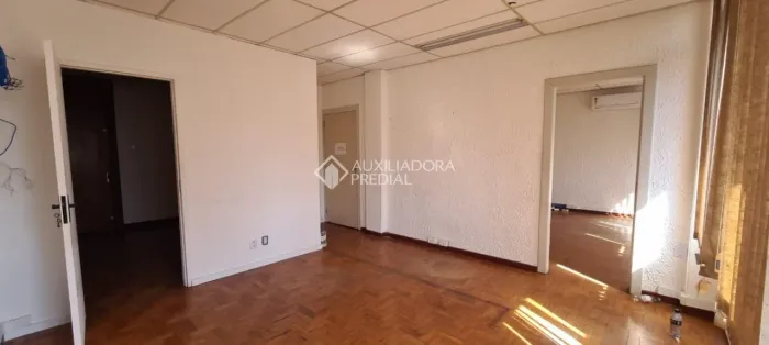 Sala comercial no bairro Centro Histórico