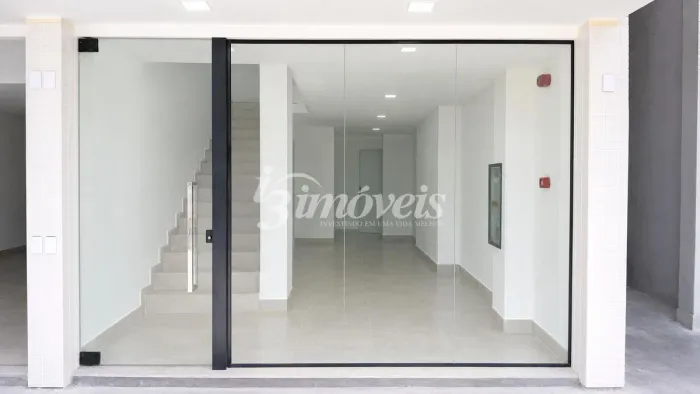 Loja/Sala Comercial para Locação anual na Praia Brava Itajaí SC