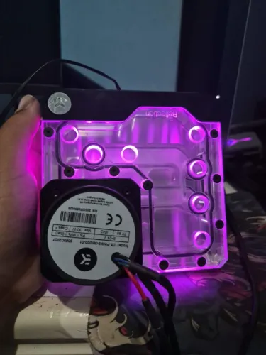 Vendo distro plate EK quantum reflection uni 140mm