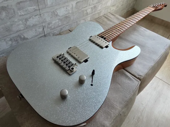 Guitarra Telecaster nova Harley Benton Fusion T HH Silver Sparkle