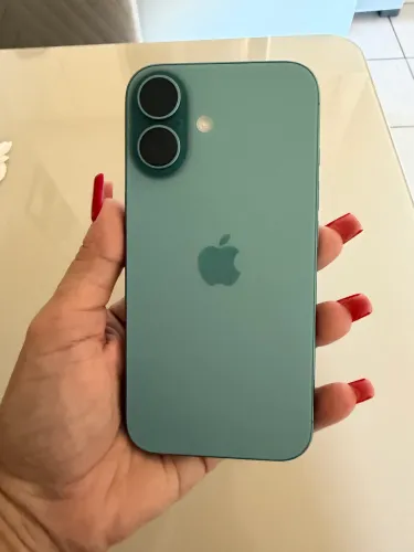 Vendo IPHONE 16