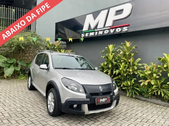 Renault Sandero Stepway Hi-flex 1.6 16V 5P Aut. 2013