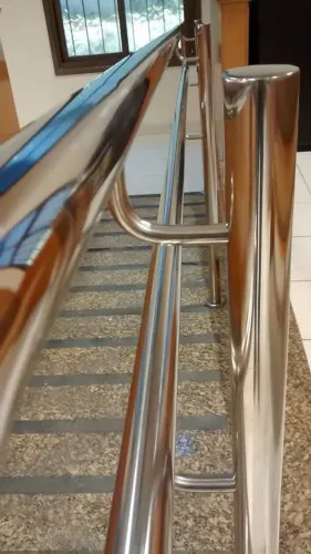 Corrimão de inox