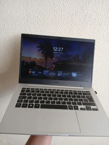 Notebook Samsung Galaxy Book Go