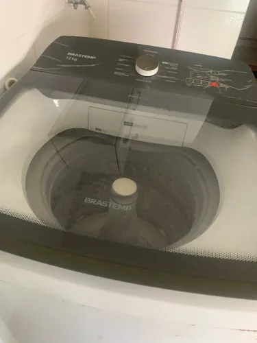 Vendo excelente máquina de lavar roupa Brastemp