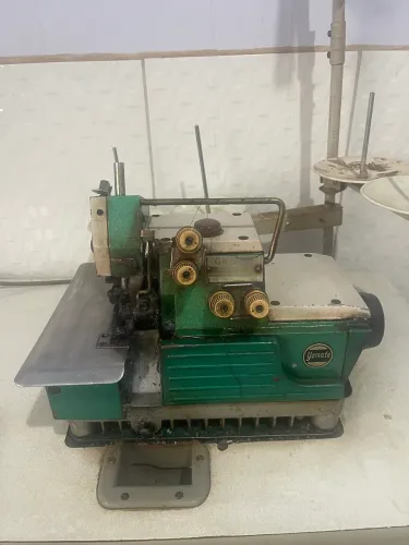 Overlock Industrial Yamata 4 Fios