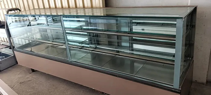 Vitrine Refrigerada Comercial 2,74m - Balcão Expositor