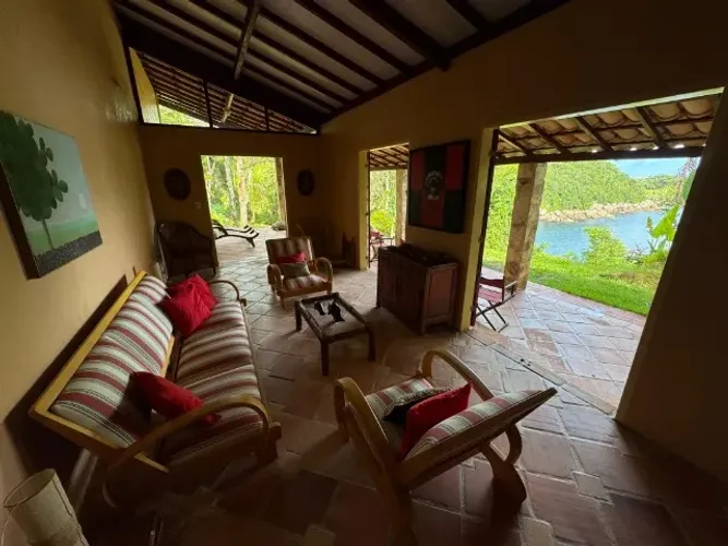 Ilha com casa Paraty 30.000 m2