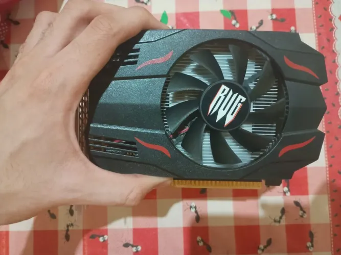 Placa de video rx 460