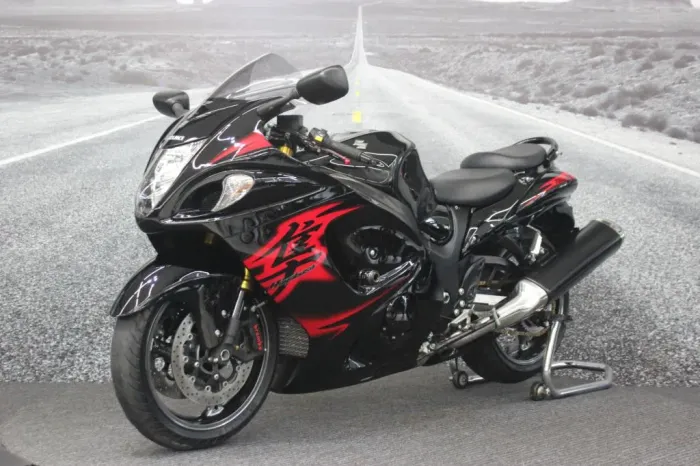SUZUKI GSX 1300-R HAYABUSA 2015