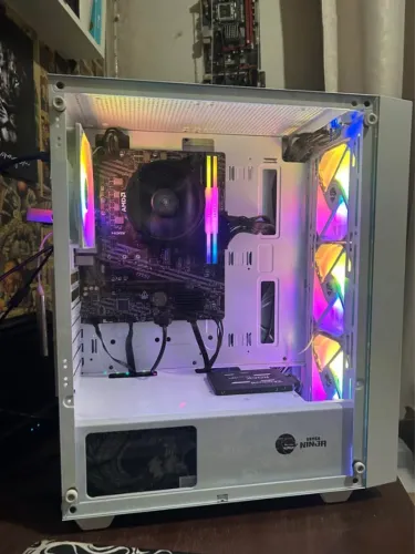 Pc Gamer Ryzen 5 5600GT 16GB DDR4