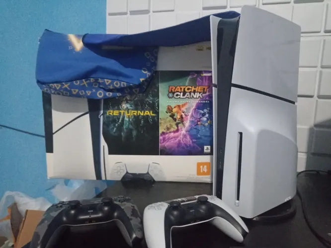 PS5 (com leitor)