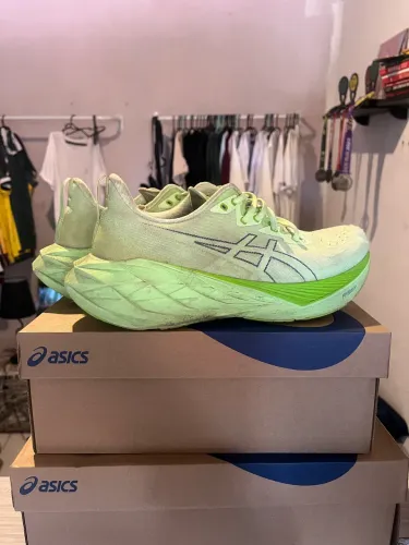 asics novablast 4