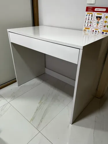 Escrivaninha/penteadeira MDF branco