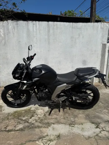 FAZER 250 2023