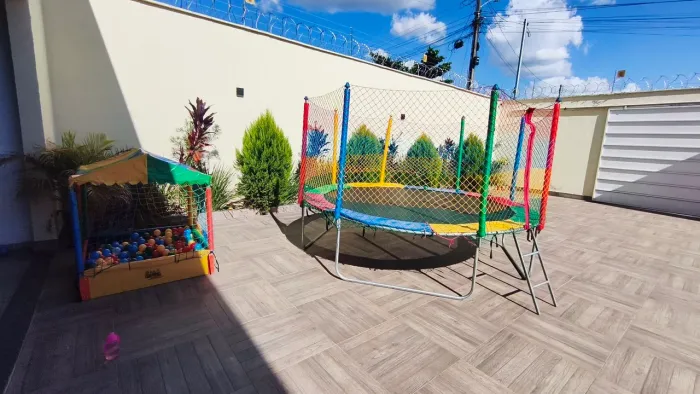 Locação pula pula + piscina de bolinha 139,90s