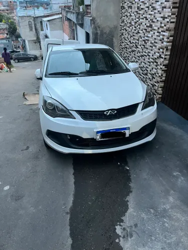 Chery Celer Hatch 1.5 16V Flex 5P 2015