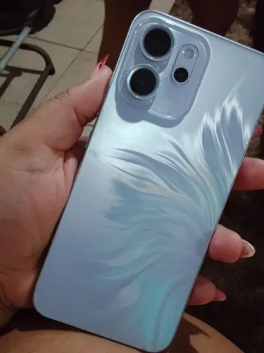 OPPO Reno14 F 5G 256GB Azul Perolado - Estado de Novo
