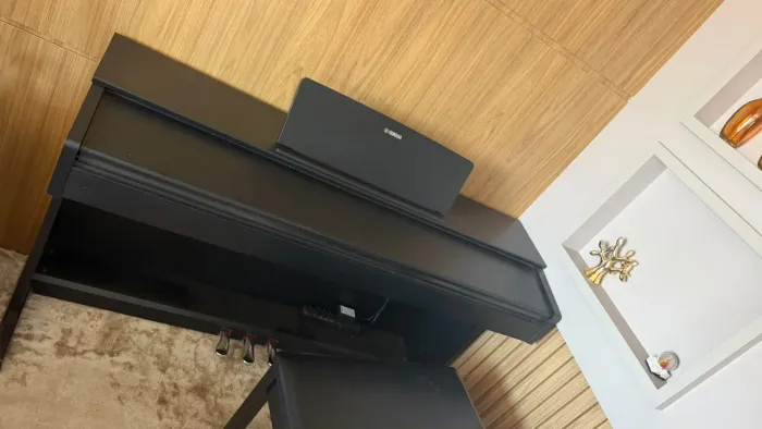 Piano Yamaha YDP105