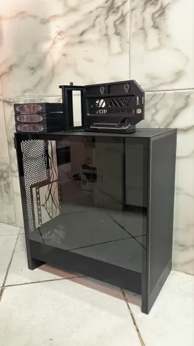 Gabinete NZXT H5 FLOW