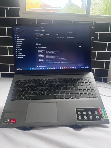 Lenovo ideapad 3