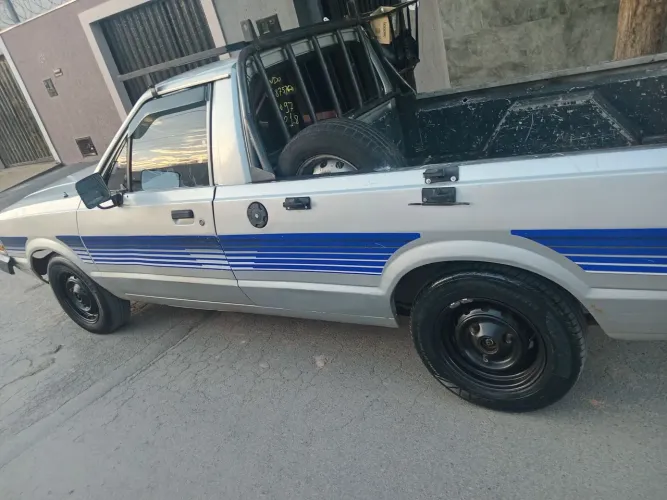 Ford Pampa L 1.8i / 1.8 (álcool) 1997