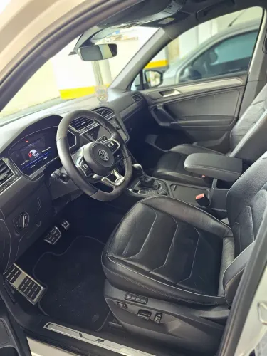 Volkswagen Tiguan Allspac R-line 350 TSI 2.0 4X4 2019