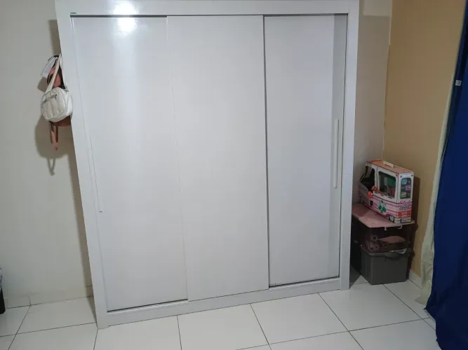 Guardar Roupa novo