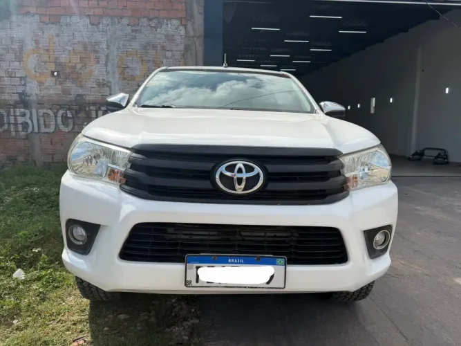 Toyota Hilux CD 4X4 2.8 Diesel Mec. 2019