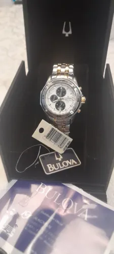 Vendo lindo Bulova Marine Star<br>WB30506B<br>Panda