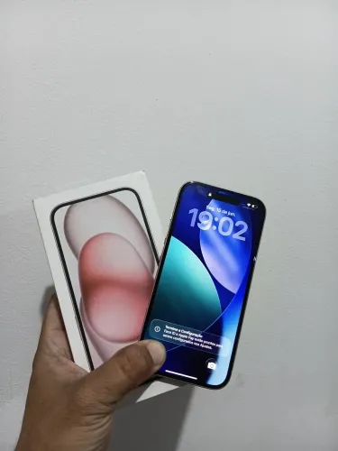 iPhone 15 Rosé 128GB | 90% Bateria | Garantia Apple até 07/2026 | Impecável