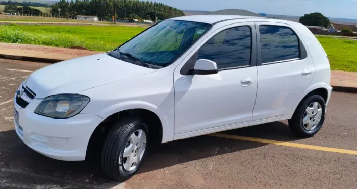 Chevrolet Celta Spirit/ LT 1.0 MPFI 8V Flexp. 5P 2015