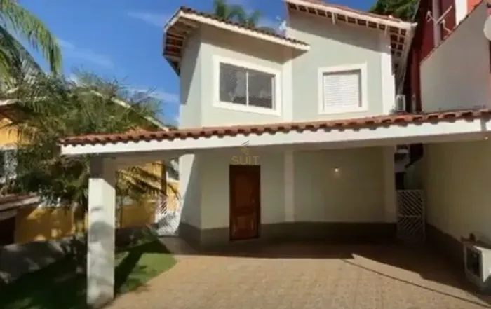 Casa à venda no Recanto das Flores Cotia/SP - SUIT IMÓVEIS Whats