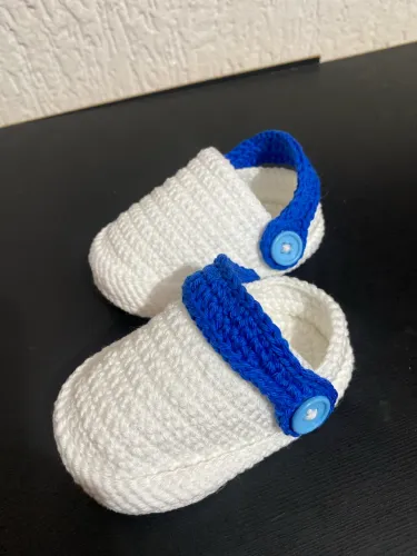 Crocs de crochê feito a Mão de 0 a 3 meses
