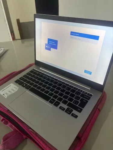 Vendo notebook Samsung Book Go