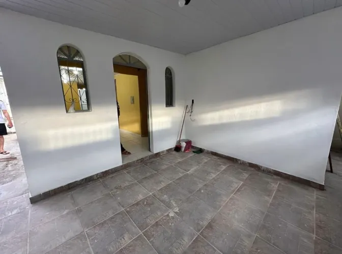 *VENDO CASA NO BAIRRO DO MANGUEIRÃO.