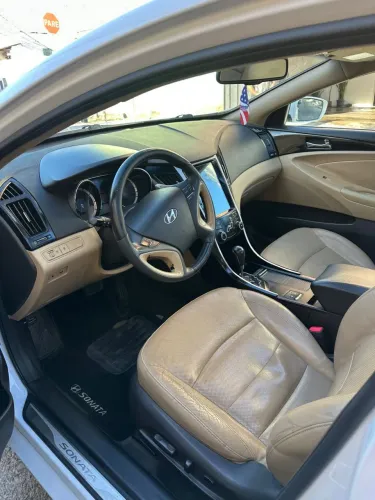Hyundai Sonata 2.4 16V 182cv 4P Aut. 2013