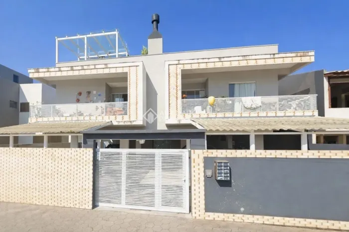 Cobertura com 2 quartos para locação no bairro Campeche, Florianópolis