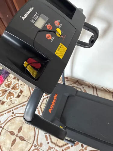 Vende-se 800 pra levar logo