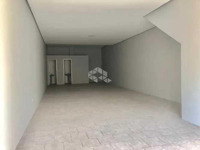 Sala Térrea no Bairro São Pelegrino em Caxias do Sul