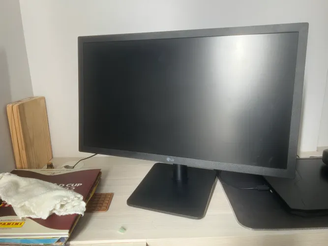 Monitor LG 75hz 