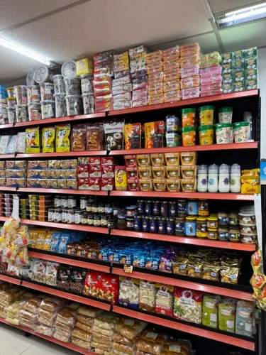 CASA DE DOCES À VENDA, MOV. MENSAL 600 MIL, PREÇO DE VENDA 2,590MILHÕES.