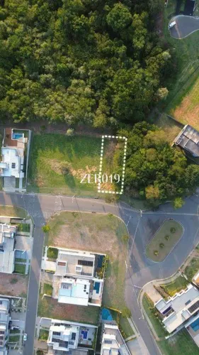 Terreno a venda com 529m² no Condomínio Santa Isabel em Louveira/Sp.