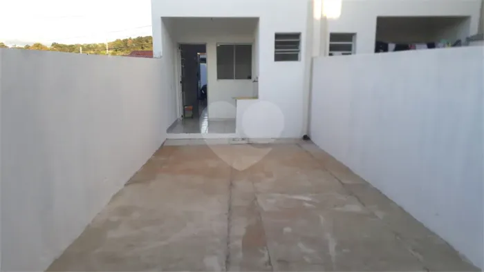 Sobrado 2 dormitórios Cajuru na cidade de Sorocaba SP