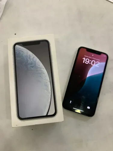 iPhone XR