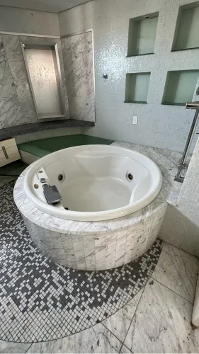 Banheira jacuzzi